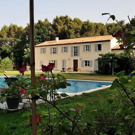 Mas De Lure Bed & Breakfast Salon-de-Provence Bagian luar foto