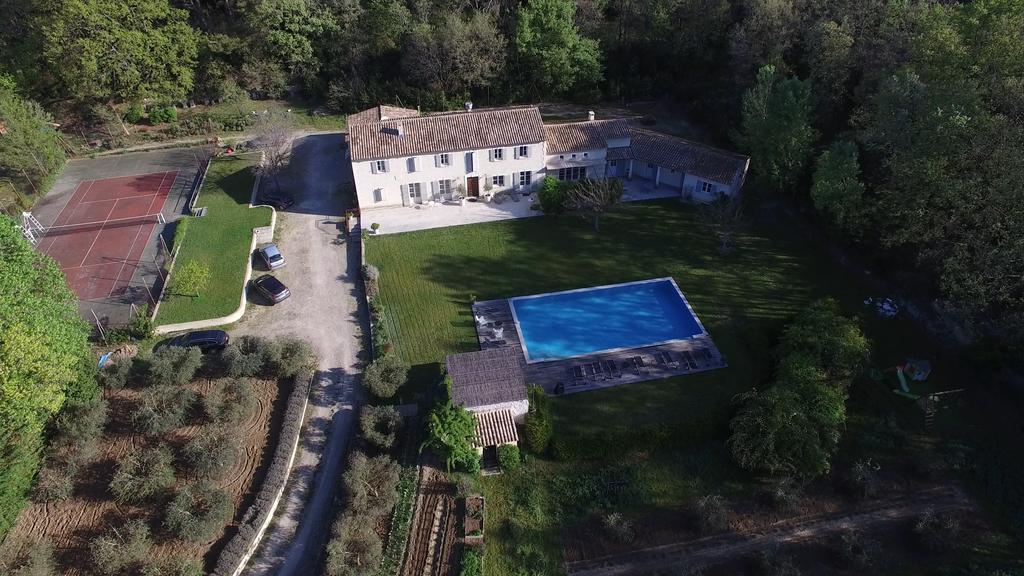 Mas De Lure Bed & Breakfast Salon-de-Provence Bagian luar foto